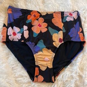 ModCloth Bikini Bottoms Poppy Floral size Medium High Waisted Brand New